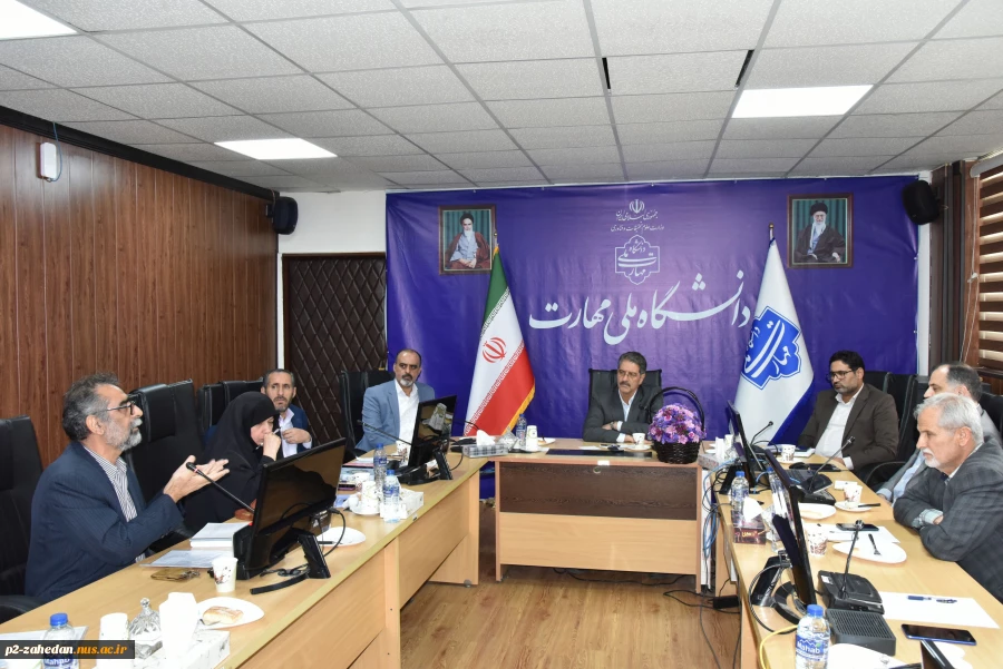 سرپرست دانشگاه ملی مهارت کشور در نشست با نمایندگان ایثارگران دانشگاه:

تقویت ارکان مختلف دانشگاه و ترسیم درست و دقیق سازوکارها از جمله اهدافی است که به دنبال تحقق آن‌هاهستیم 2